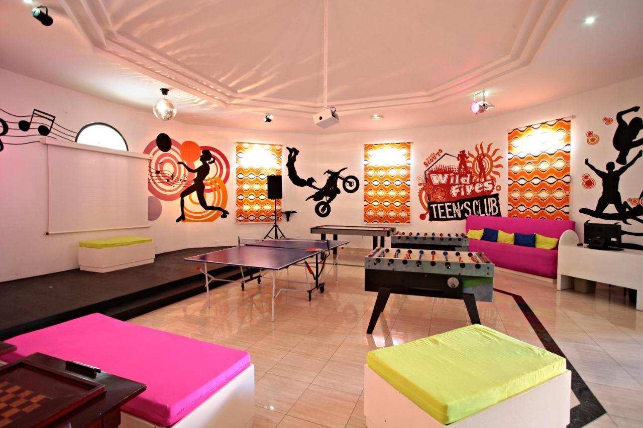 Bahia Principe Grand Punta Cana Eksteriør billede The Teen Studio